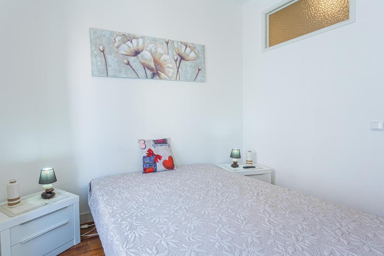 Apartamento T3 Carvalho Laranjo Mabilde Nazaré Exterior foto